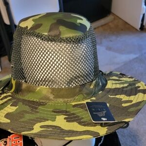 New camouflage hats with draw stings & breathable top & on the back covering.